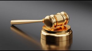 Civil Lawyers: Civil Attorneys are trained professionals who defend and assist their clients in cases that deal with civil laws. They generally handle all sorts of cases from personal injury, discrimination, sexual harassment, and property disputes to criminal cases. As such, it is necessary that they possess the relevant knowledge about these types of issues to help their clients get the justice that they need.